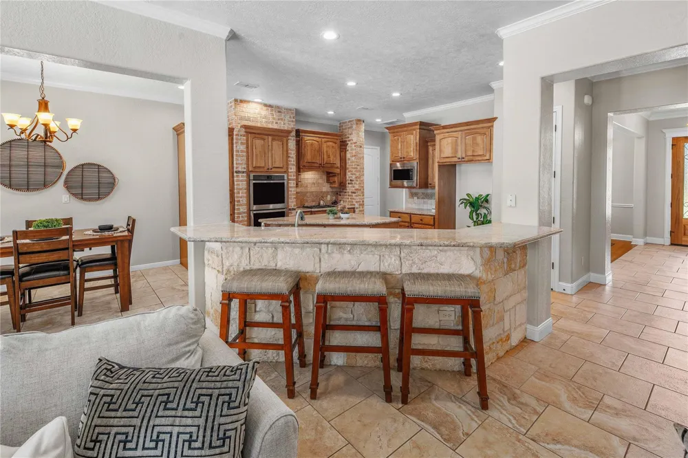 4848 Stony Brook College Station, TX 77845