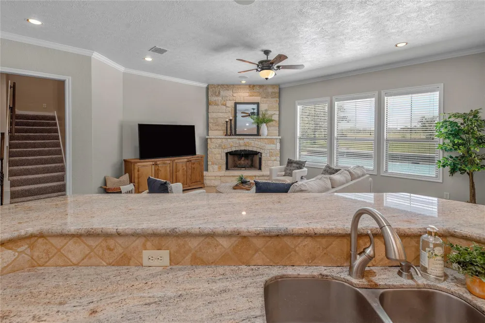 4848 Stony Brook College Station, TX 77845