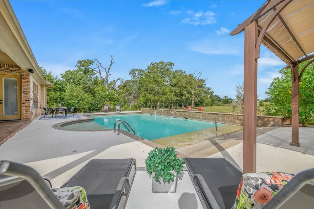 4848 Stony Brook College Station, TX 77845