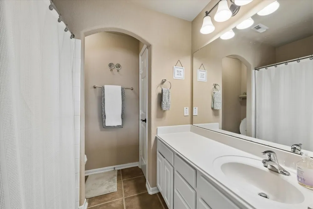 6102 Timbermoss Court League City, TX 77573