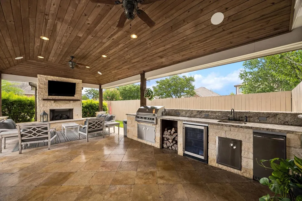 6102 Timbermoss Court League City, TX 77573
