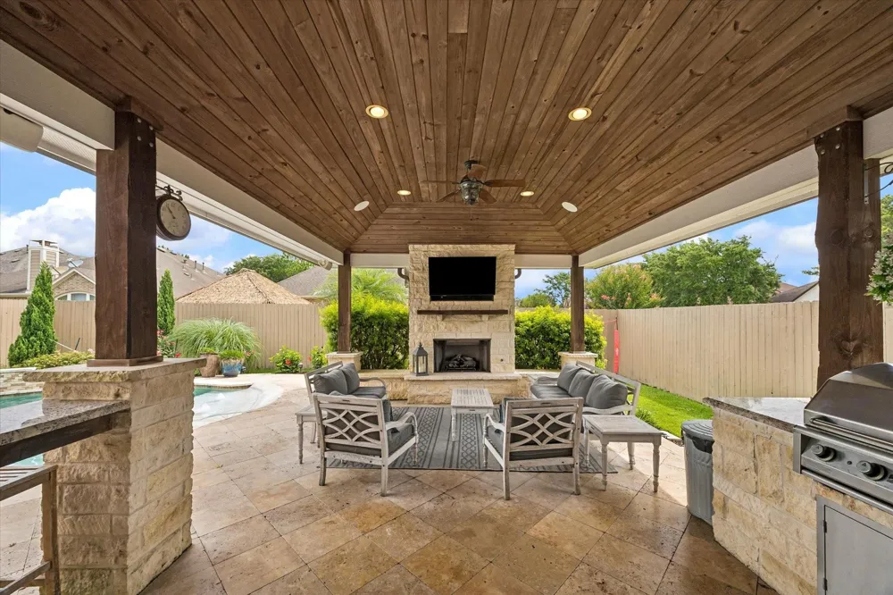 6102 Timbermoss Court League City, TX 77573