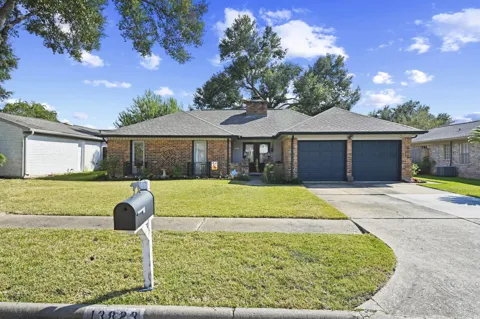 13823 Wickersham Lane