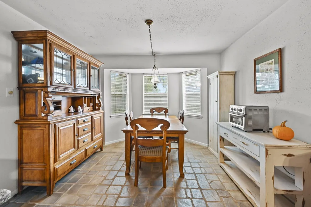 13823 Wickersham Lane Houston, TX 77077