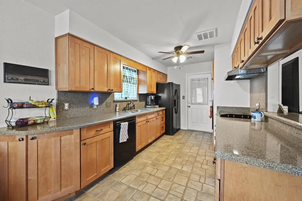 13823 Wickersham Lane Houston, TX 77077