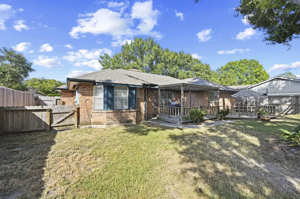 13823 Wickersham Lane Houston, TX 77077