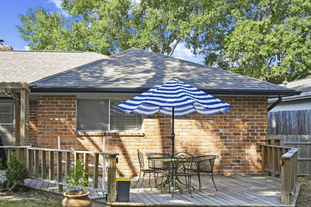 13823 Wickersham Lane Houston, TX 77077