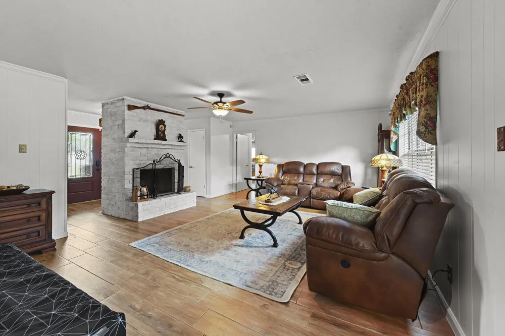 13823 Wickersham Lane Houston, TX 77077