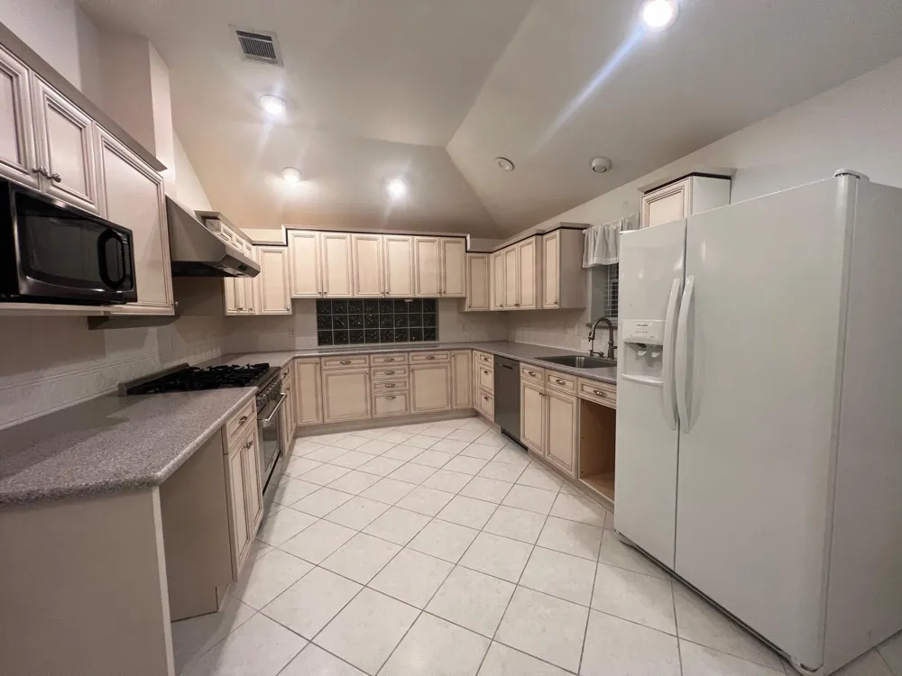 1008 Charter Oak Street Allen, TX 75002