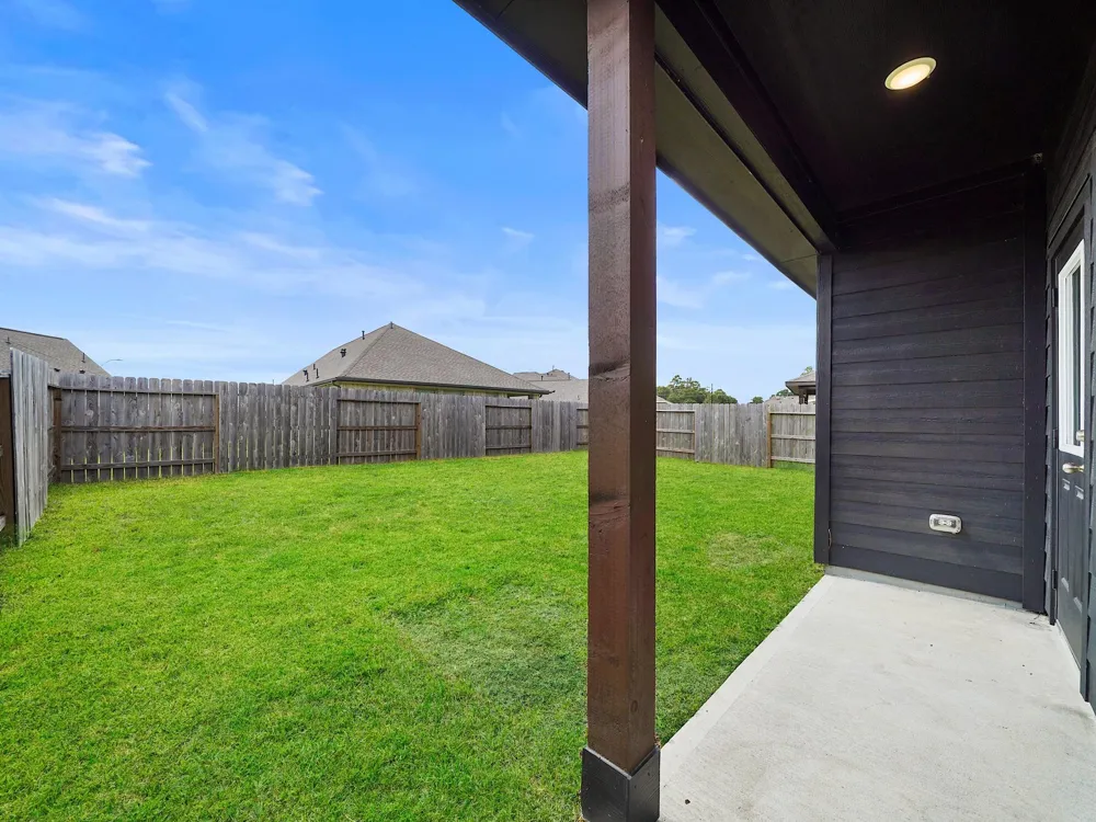 15102 Wiltshire Castle Ln Houston, TX 77044