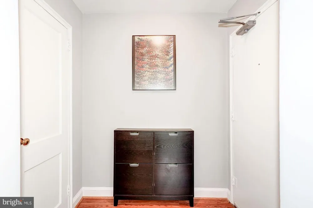 2908 13TH RD S #1 Arlington, VA 22204
