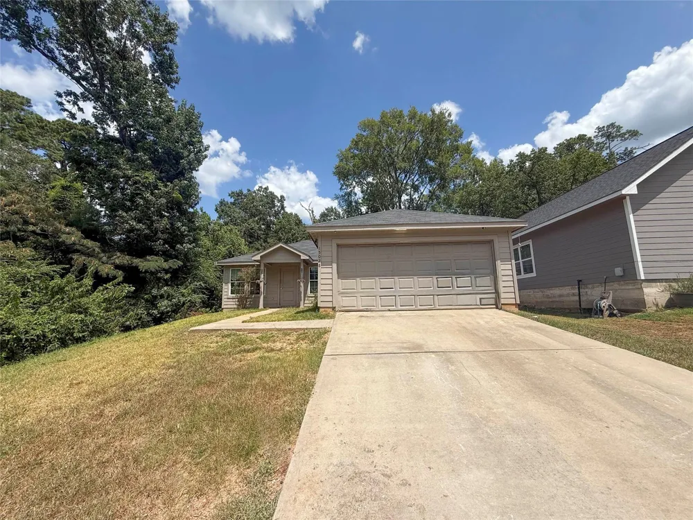15028 Austin Road Willis, TX 77378