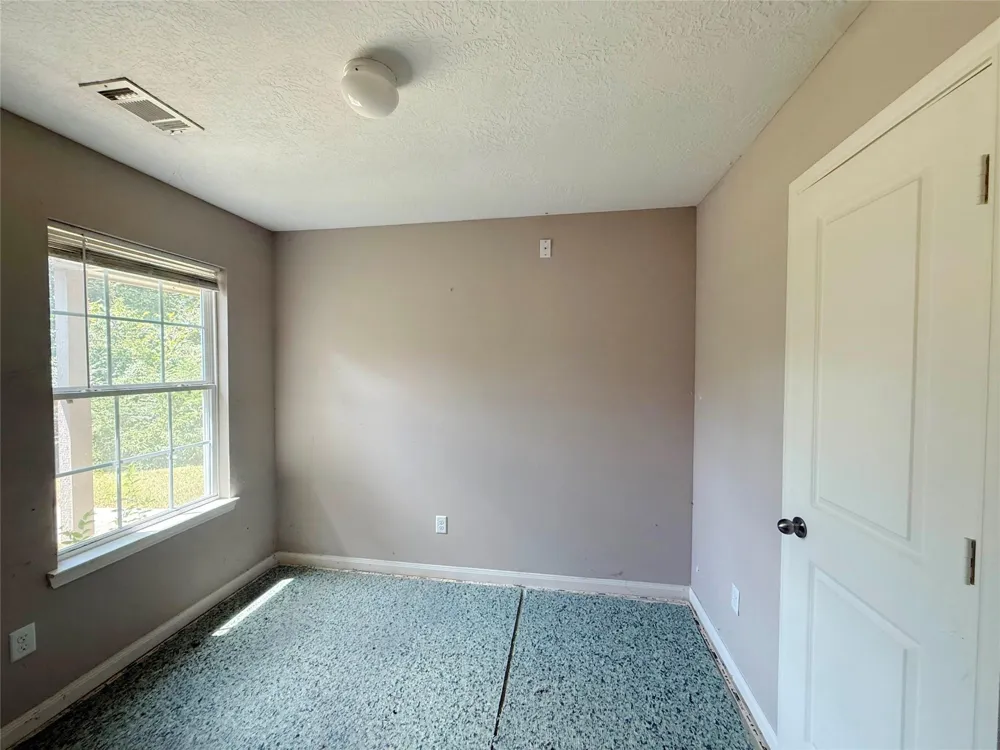 15028 Austin Road Willis, TX 77378