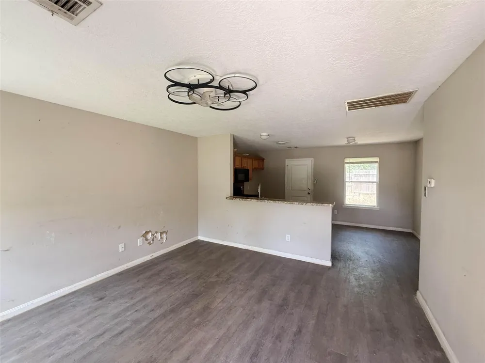 15028 Austin Road Willis, TX 77378