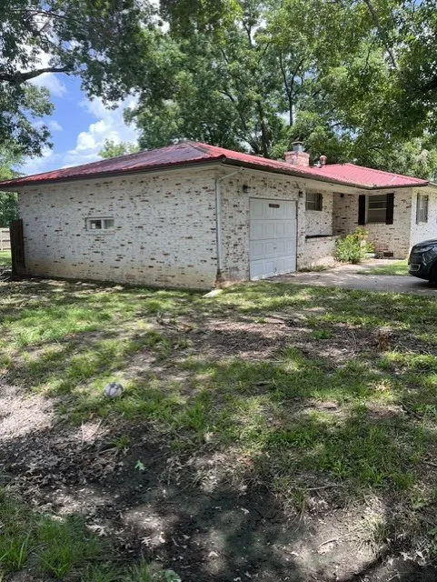 522 W Ironman Avenue Nowata, OK 74048