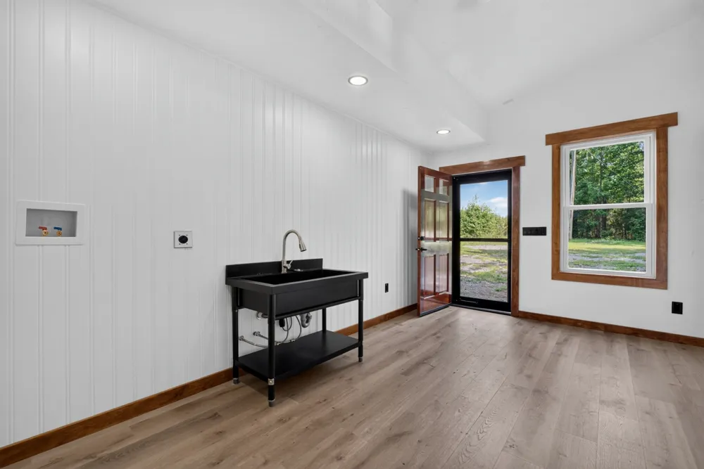 528 Obie Adcock Rd Smithville, TN 37166