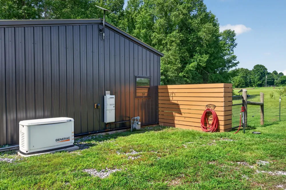 528 Obie Adcock Rd Smithville, TN 37166