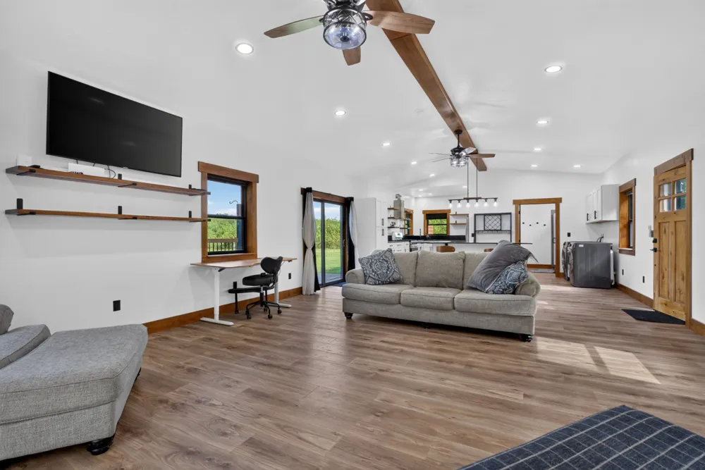 528 Obie Adcock Rd Smithville, TN 37166