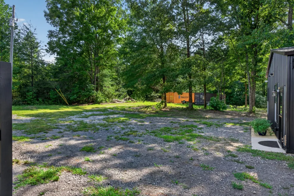 528 Obie Adcock Rd Smithville, TN 37166
