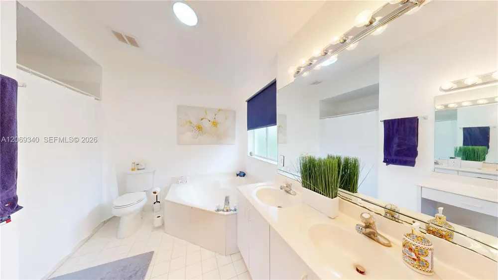 Address Not Shown Doral, FL 33178