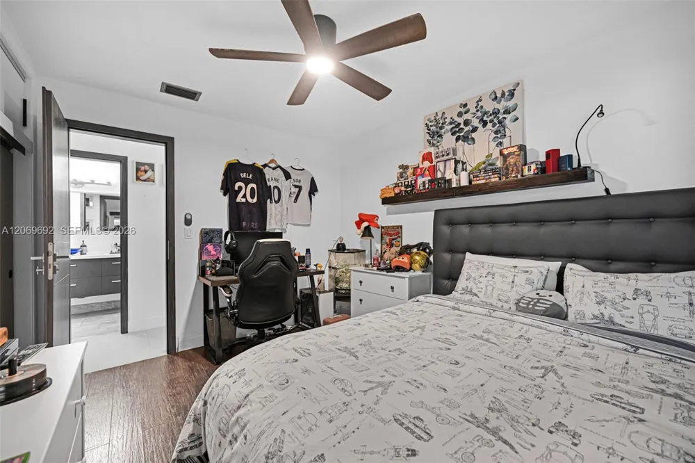 9359 Dominican Dr Cutler Bay, FL 33189