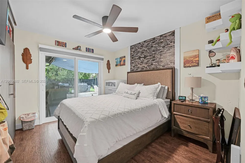 9359 Dominican Dr Cutler Bay, FL 33189