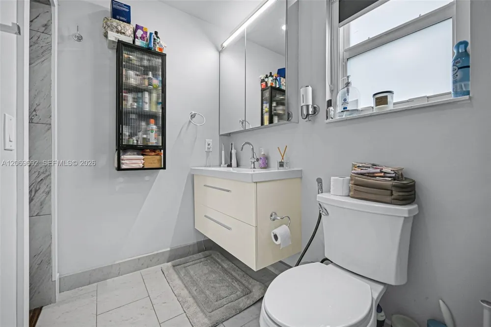9359 Dominican Dr Cutler Bay, FL 33189