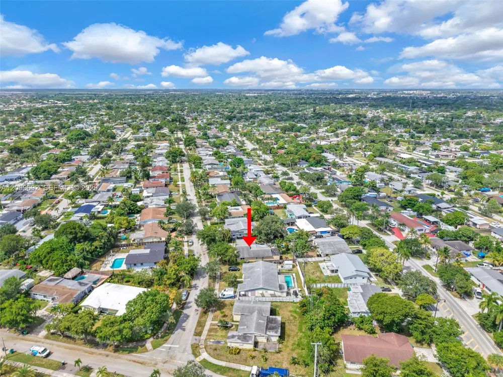 9359 Dominican Dr Cutler Bay, FL 33189
