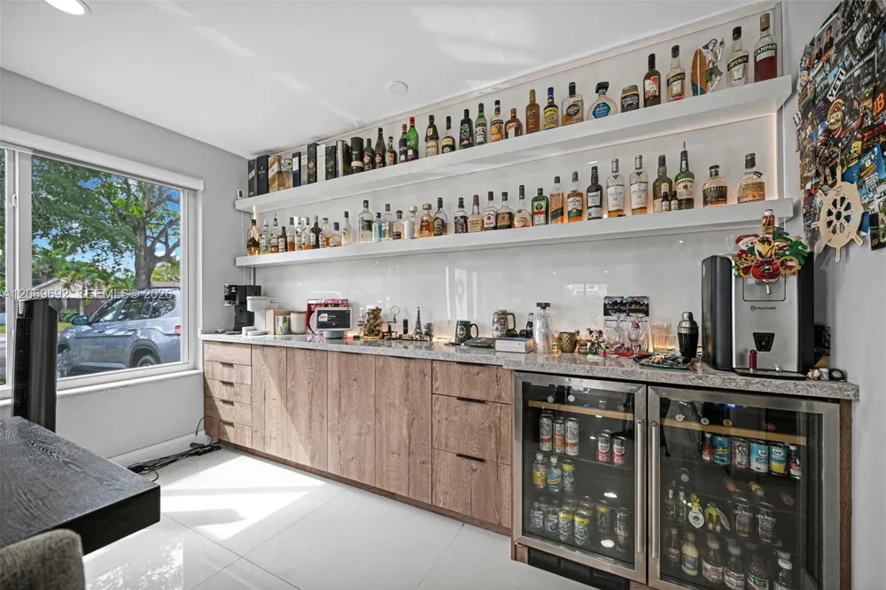 9359 Dominican Dr Cutler Bay, FL 33189