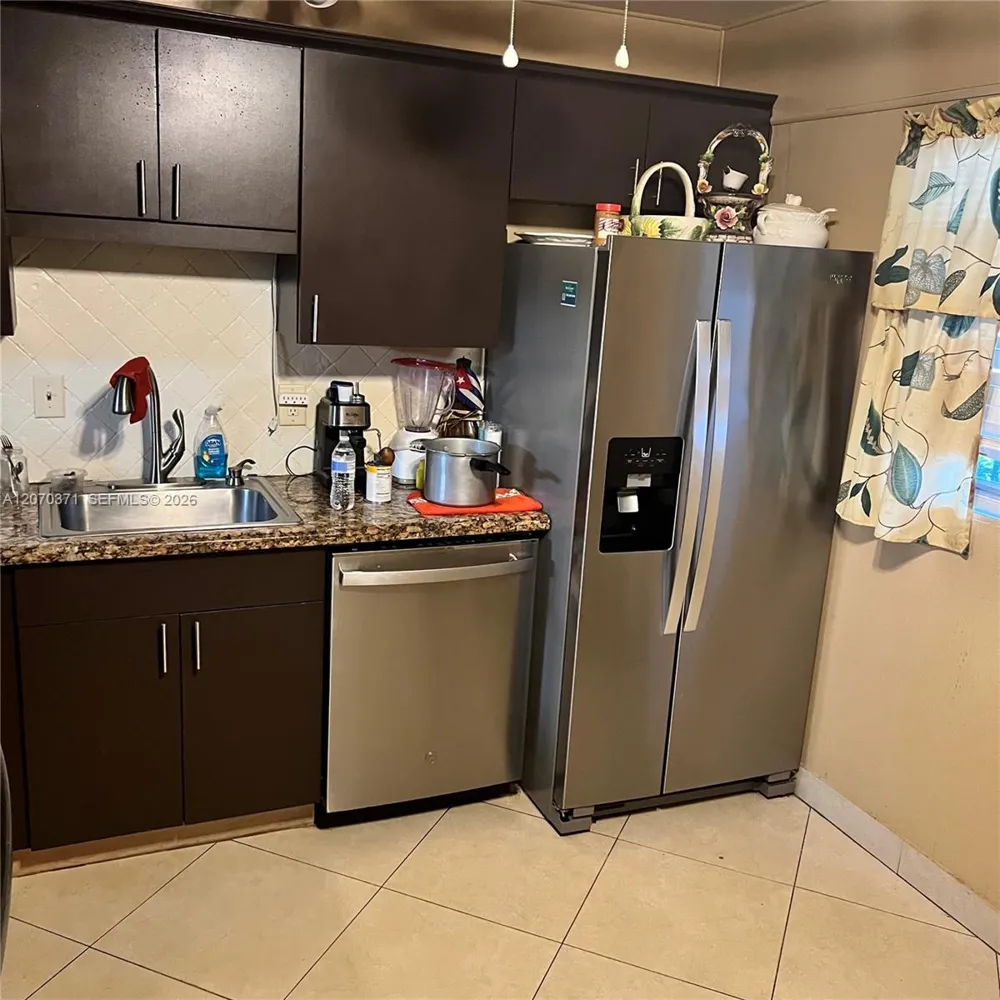 3170 Holiday Springs Blvd #6-105 Margate, FL 33063