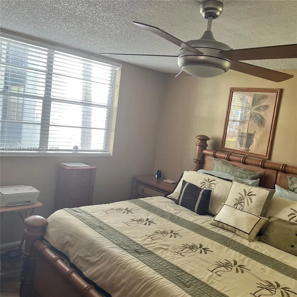 3170 Holiday Springs Blvd #6-105 Margate, FL 33063