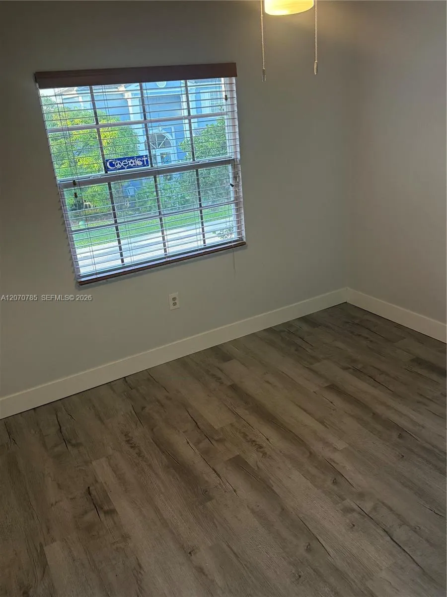 13950 Oak Ridge Dr Davie, FL 33325