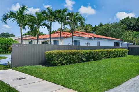 6010 SW 19 ST #6010