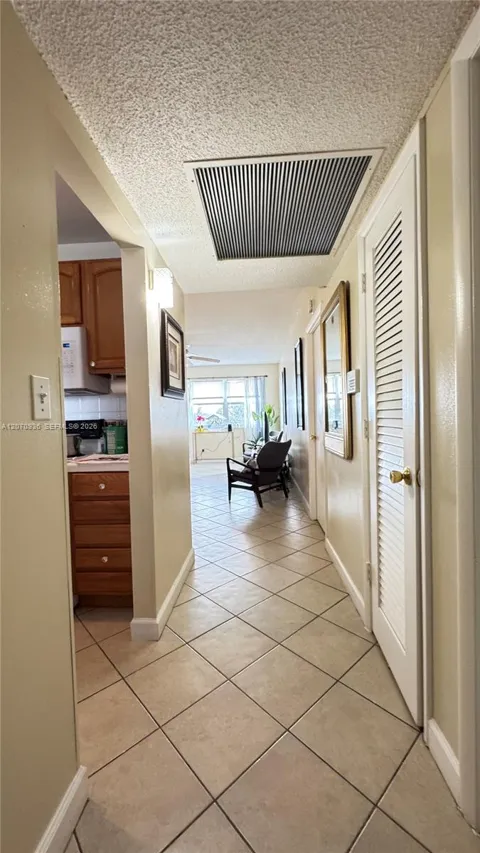 2200 Park Ln #311