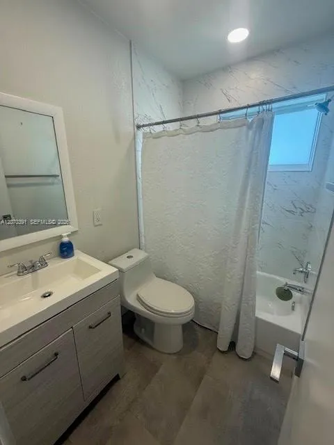 1730 SW 65th Ave North Lauderdale, FL 33068