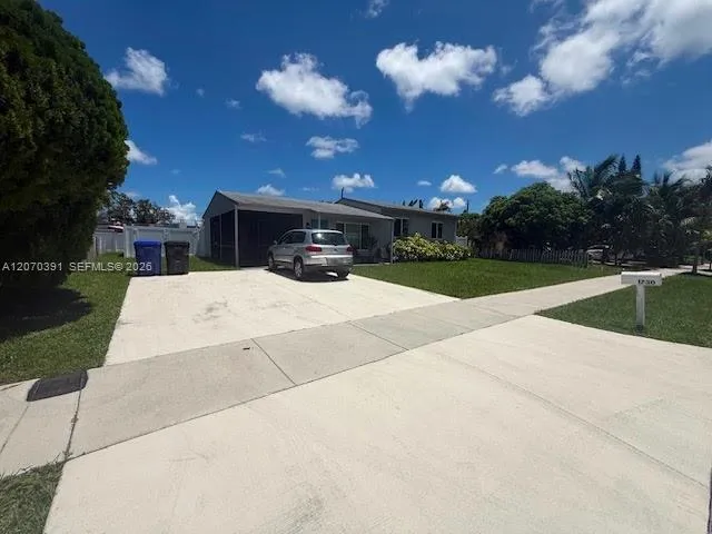 1730 SW 65th Ave North Lauderdale, FL 33068