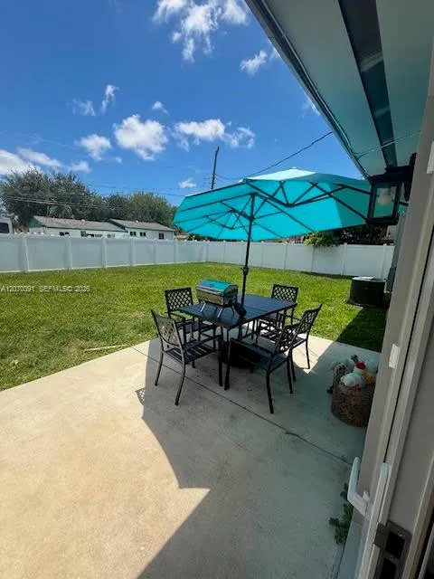 1730 SW 65th Ave North Lauderdale, FL 33068