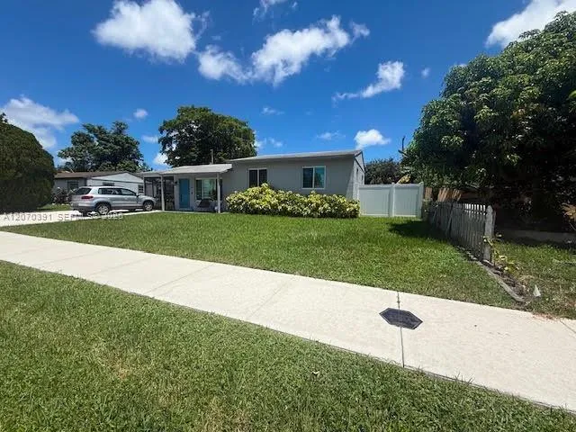 1730 SW 65th Ave North Lauderdale, FL 33068