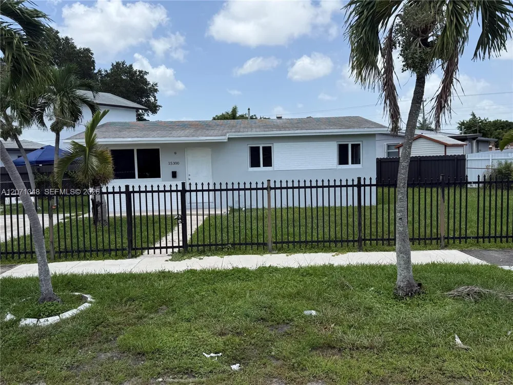 15300 Railroad Dr Miami Gardens, FL 33054