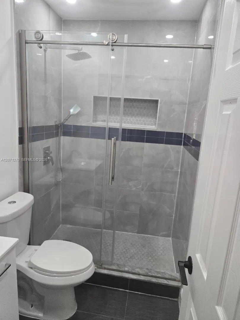 18360 NE 22nd Ave North Miami Beach, FL 33160