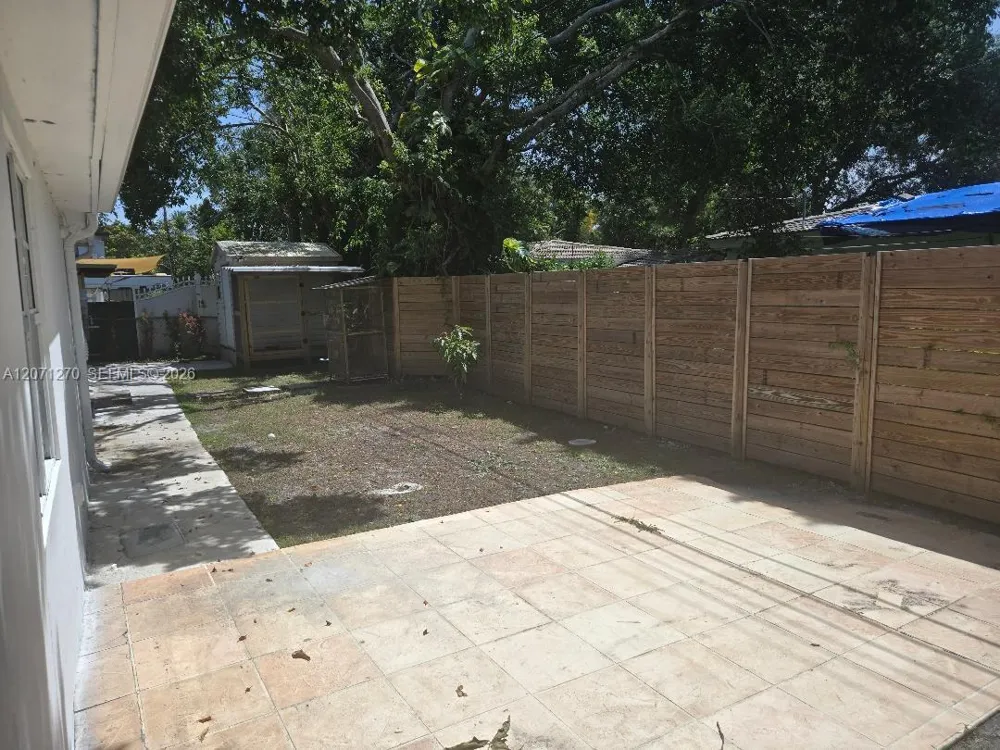 18360 NE 22nd Ave North Miami Beach, FL 33160