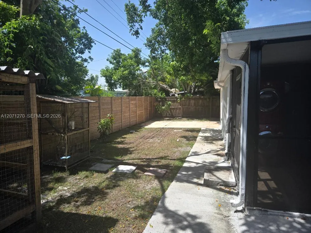 18360 NE 22nd Ave North Miami Beach, FL 33160