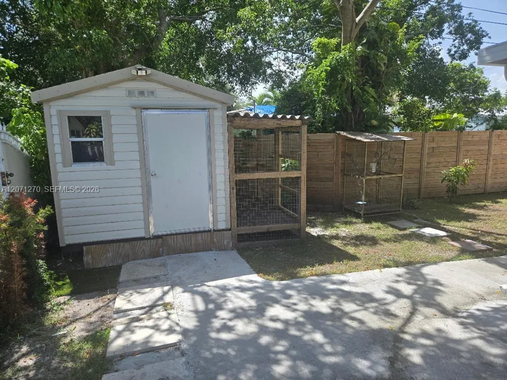 18360 NE 22nd Ave North Miami Beach, FL 33160