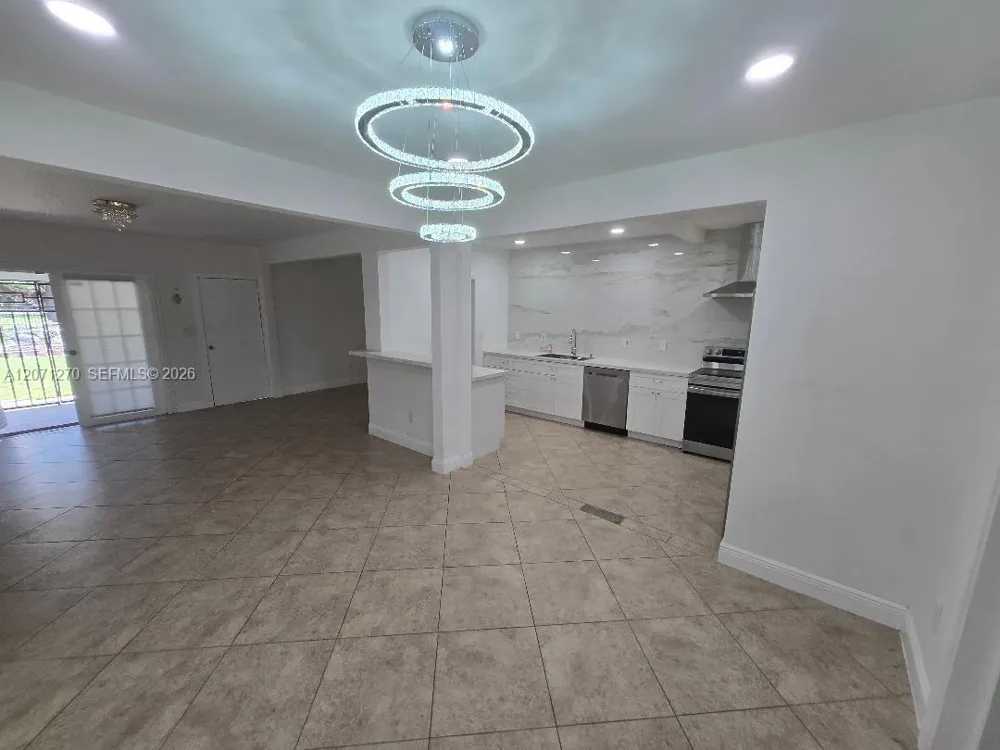 18360 NE 22nd Ave North Miami Beach, FL 33160