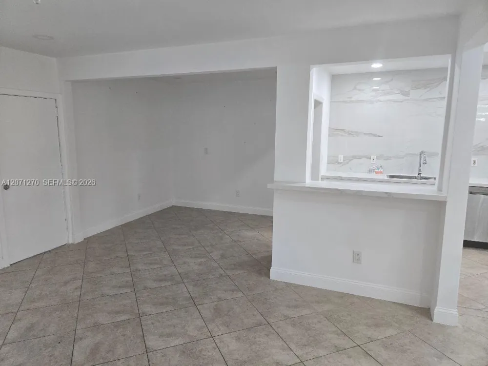 18360 NE 22nd Ave North Miami Beach, FL 33160