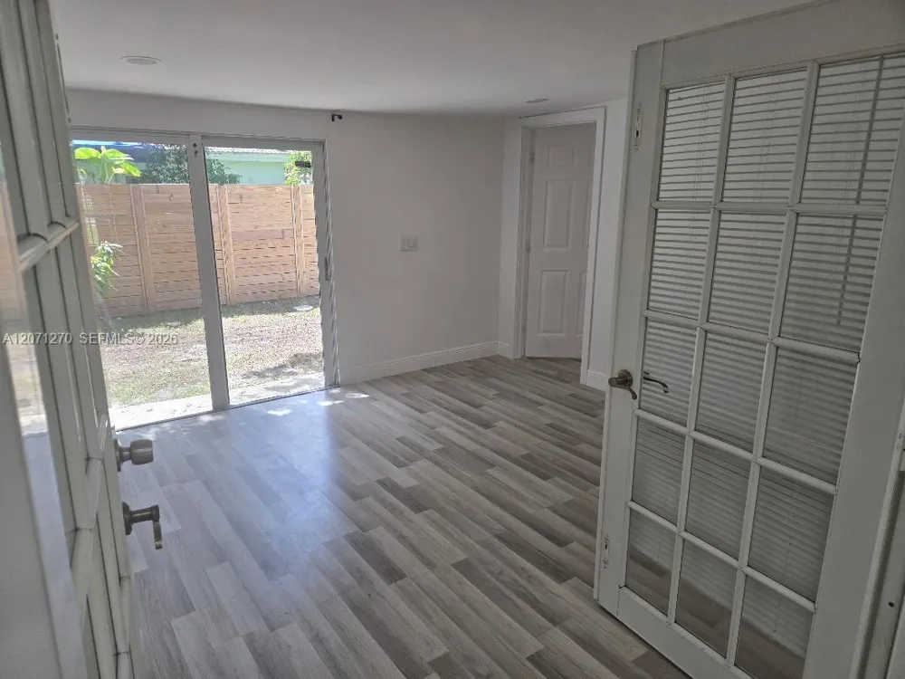 18360 NE 22nd Ave North Miami Beach, FL 33160