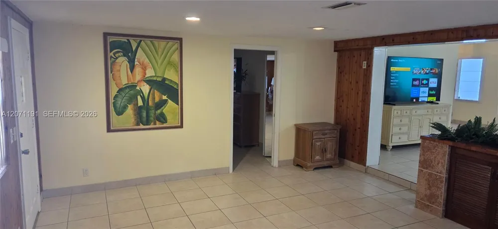 2359 Wallen Dr Palm Beach Gardens, FL 33410