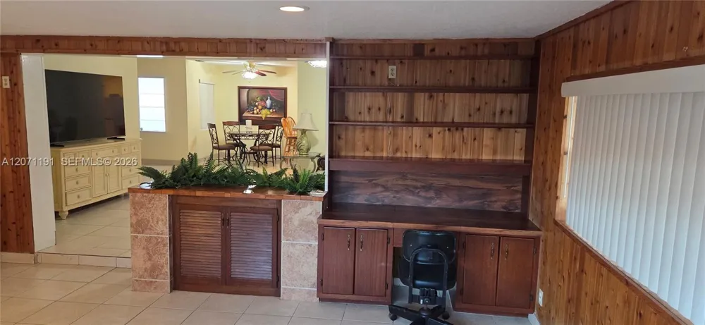 2359 Wallen Dr Palm Beach Gardens, FL 33410