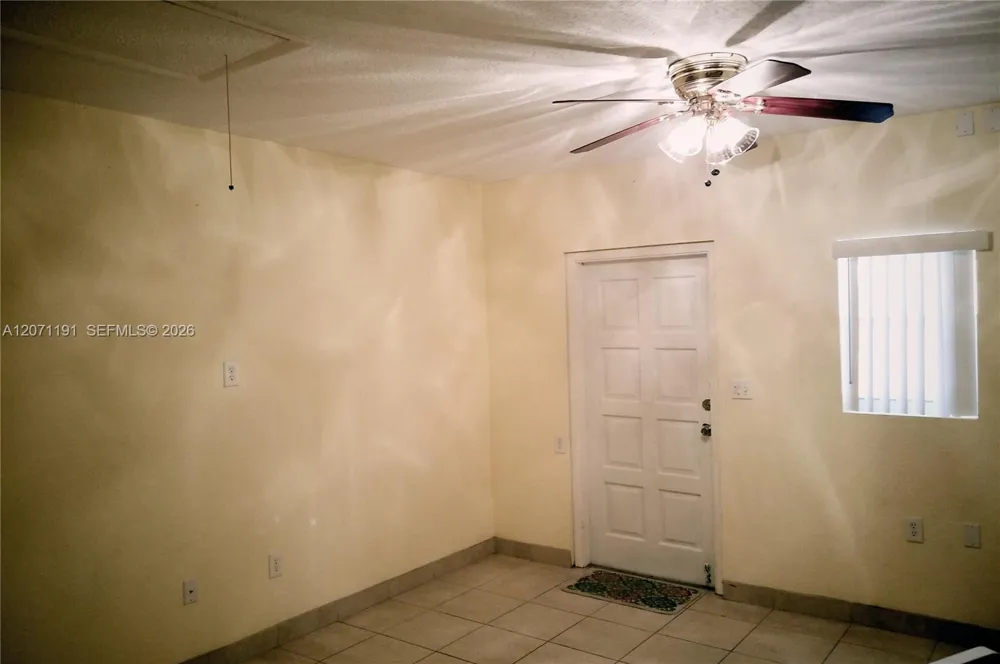 2359 Wallen Dr Palm Beach Gardens, FL 33410