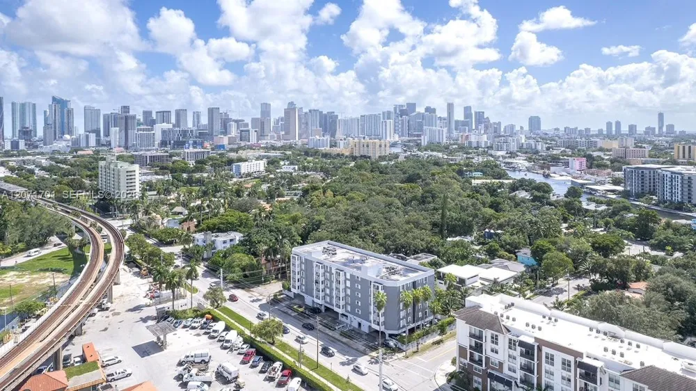 1010 NW 11th St #507 Miami, FL 33136